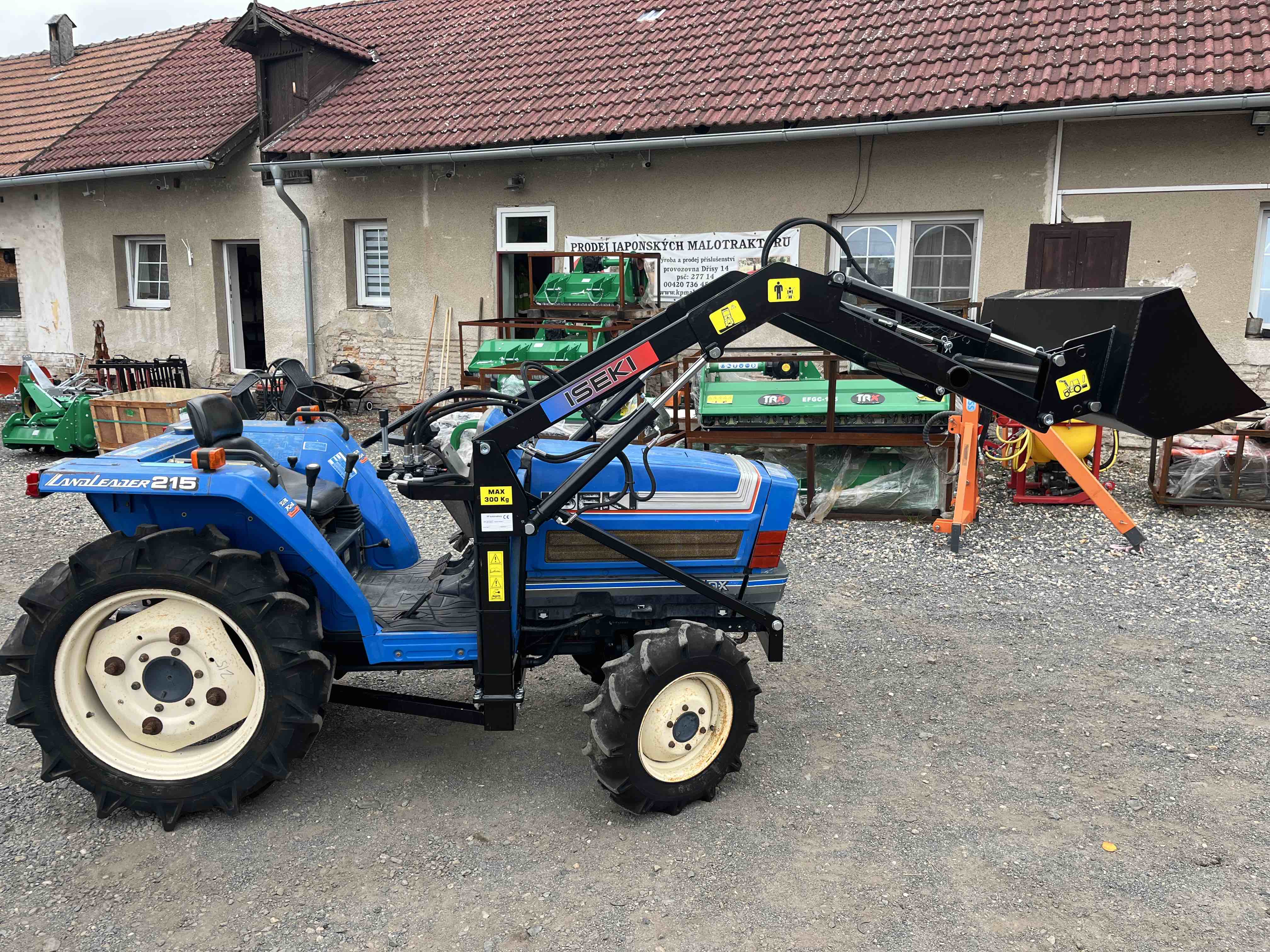 Iseki TA 215 F Landleader , 4x4 s novým čelním nakladačem KP-002 ( č.k. 04488)