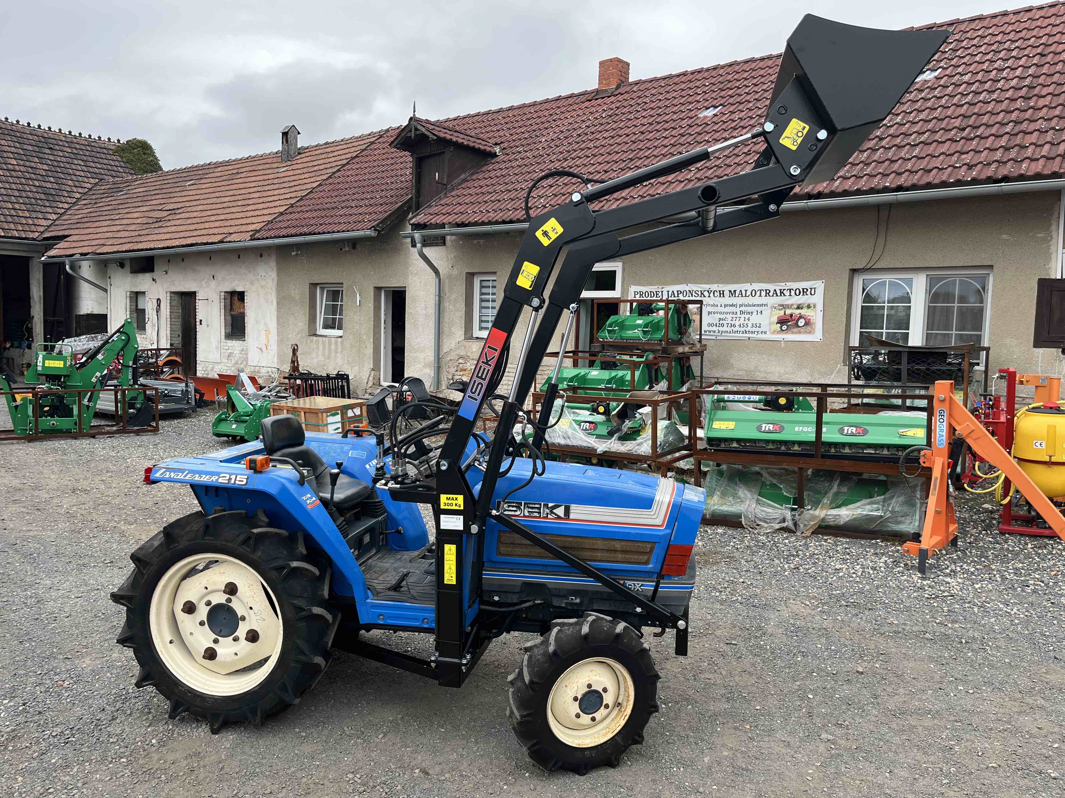 Iseki TA 215 F Landleader , 4x4 s novým čelním nakladačem KP-002 ( č.k. 04488)