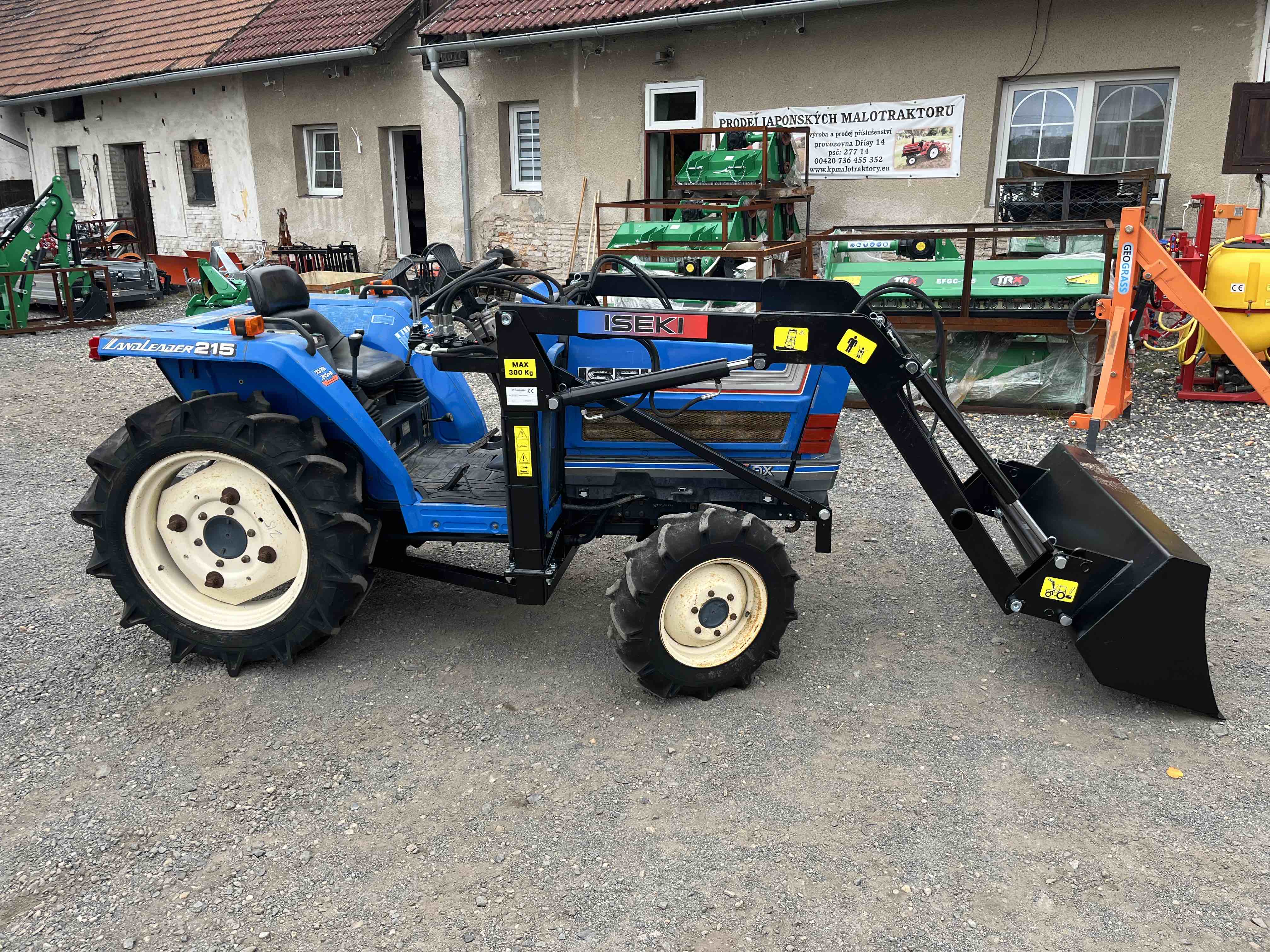 Iseki TA 215 F Landleader , 4x4 s novým čelním nakladačem KP-002 ( č.k. 04488)