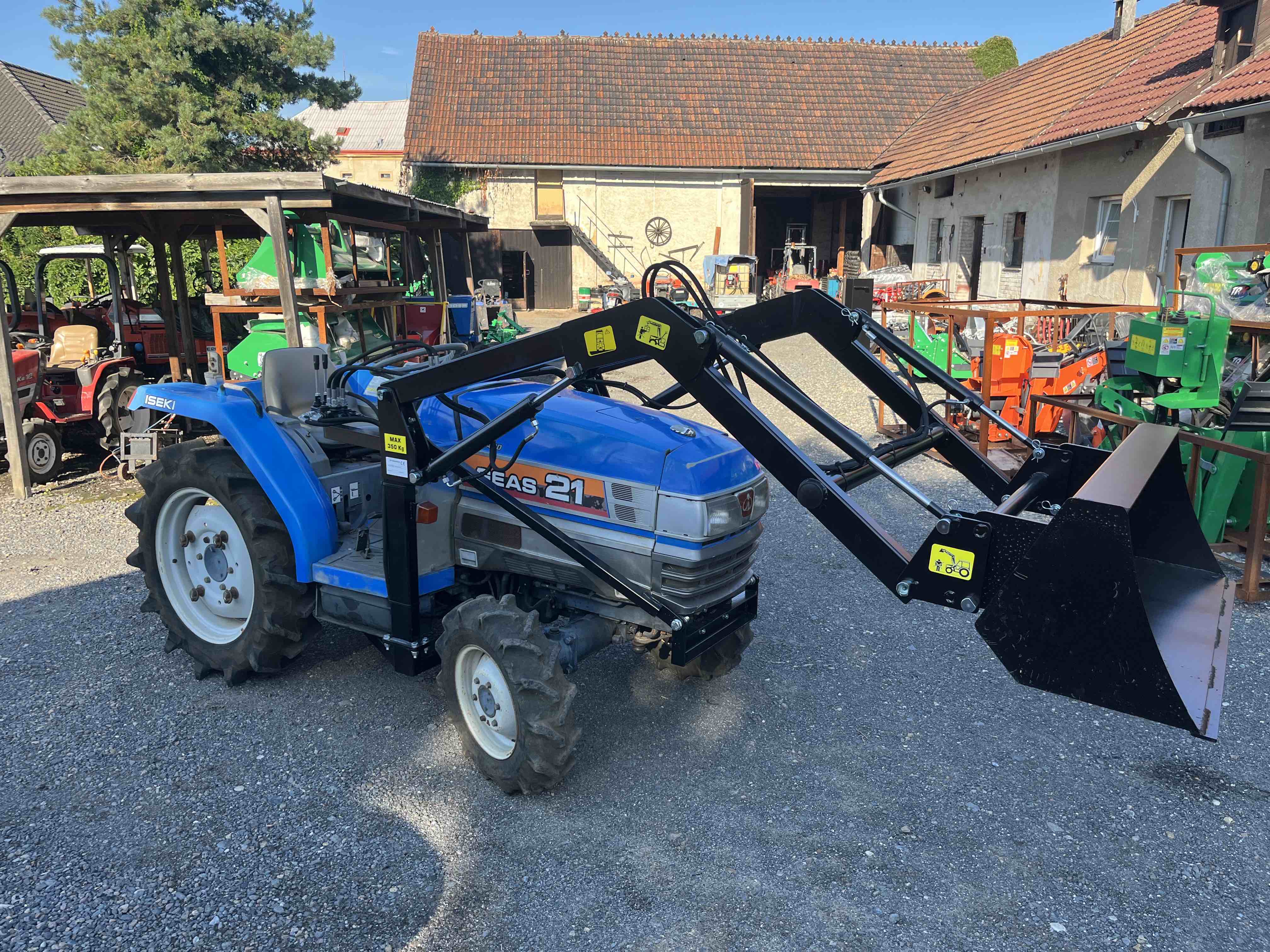 Iseki TG 21 Geas , 4x4 ( č.k. 00060) s novým čelním nakladačem KP-002