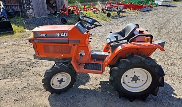 Kubota B 40 , 4x4 ( č.k. 76058)