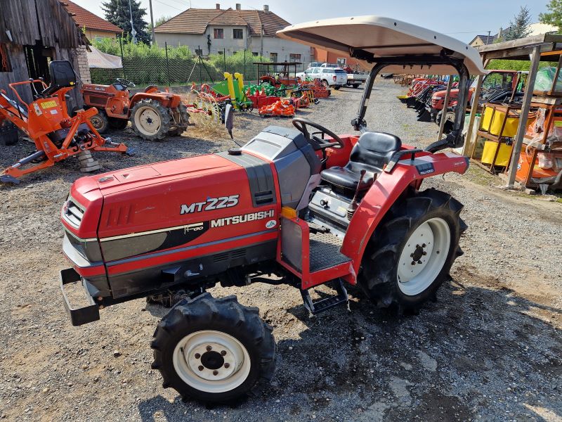 Mitsubishi MT 225 D , 4x4 ( č.k. 70033)