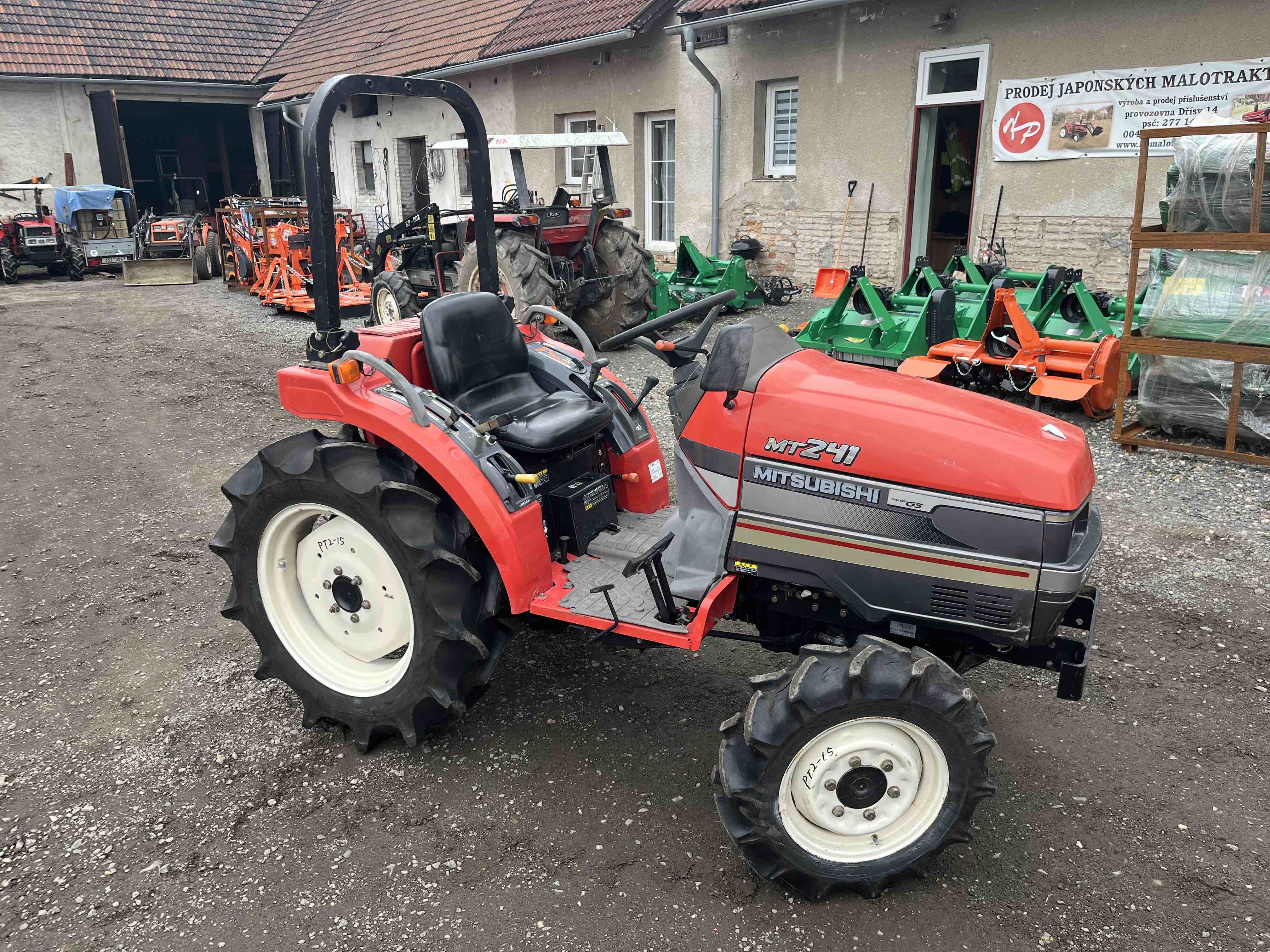 Mitsubishi MT 241 D , 4x4 ( č.k. 50715)