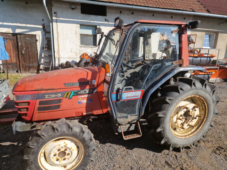 Yanmar AF 400 , 4x4  s originální kabinou ( č.k. 00287)