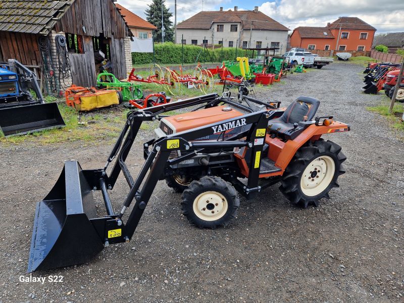 Yanmar F 155 D , 4x4 s novým čelním nakladačem KP-001 ( č.k. 710840)