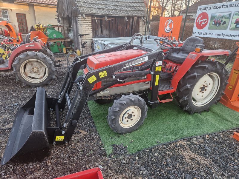 Yanmar F 235 D , 4x4 ( č.k. 15233) s čelním nakladačem KP-002