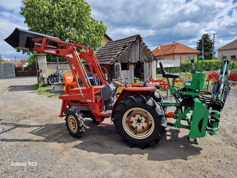 Yanmar FX 265 D , 4x4 s originálním čelním nakladačem KP-002 + nový podkop BHSM 175 ( č.k. 70814)